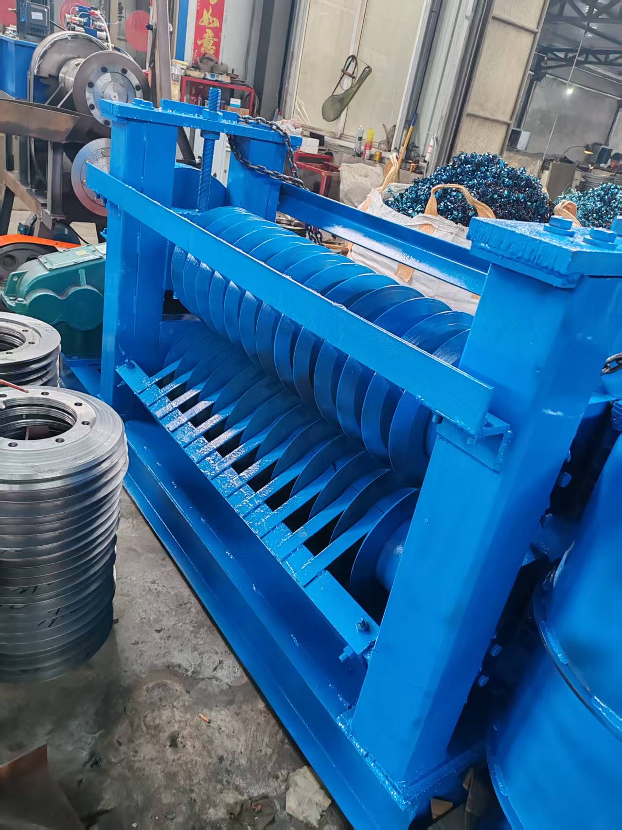Xinzhe Metal lancerer metalskæremaskine med høj præcision til globale industrielle kunder